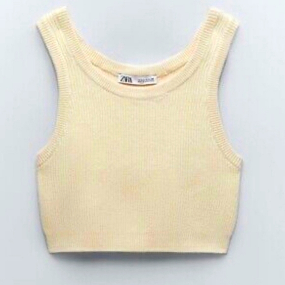 Zara Tops - Zara Yellow Knit Crop Top